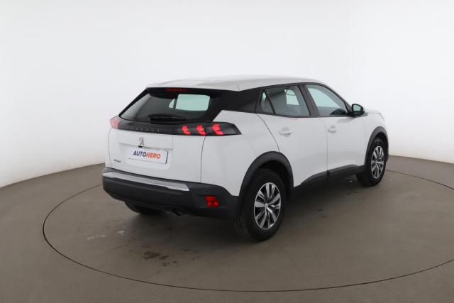 Peugeot 2008 image 7
