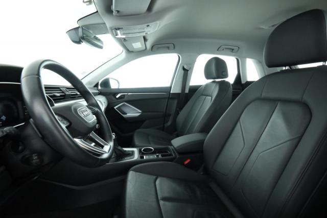 Audi Q3 image 6