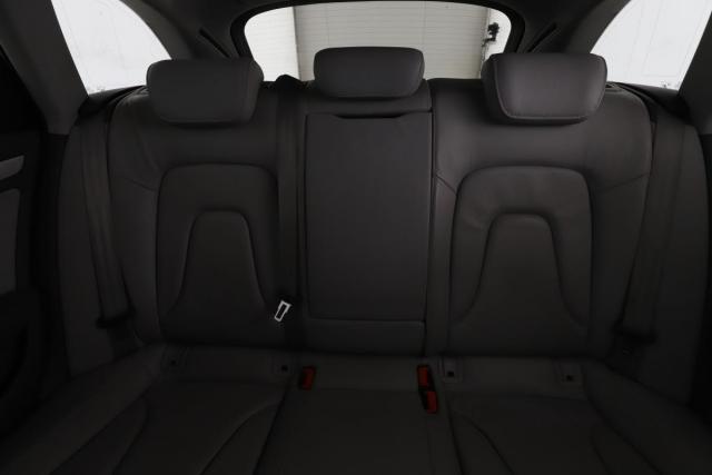 Audi A4 Avant image 6