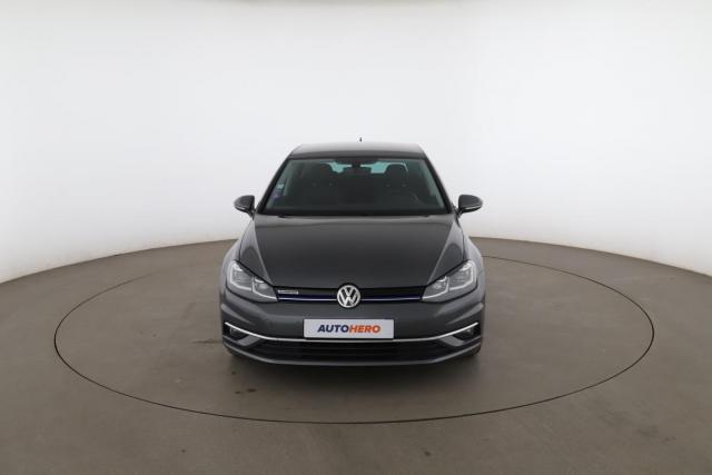 Volkswagen Golf image 1