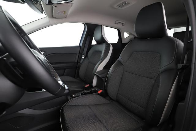 Renault Captur image 1