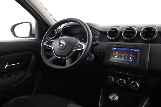 Dacia Duster image 1