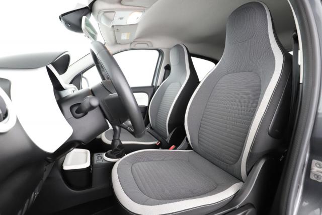 Renault Twingo image 8