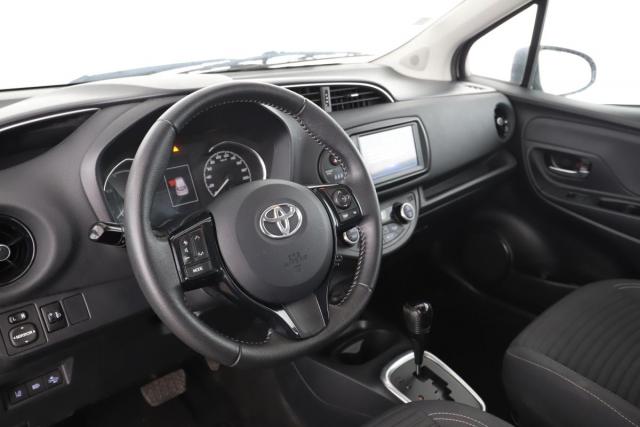 Toyota Yaris image 2