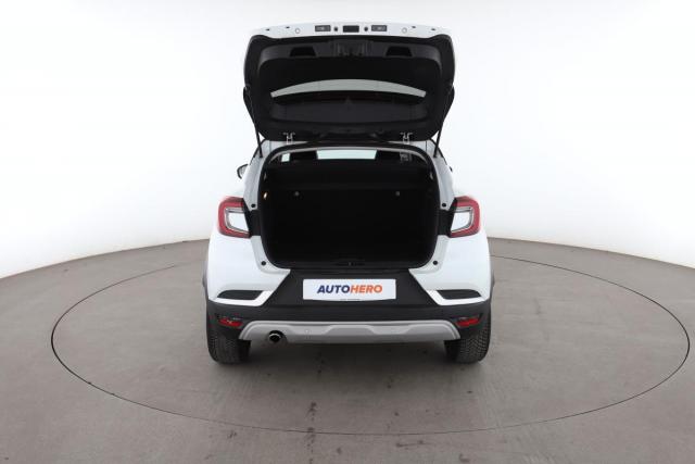 Renault Captur image 6