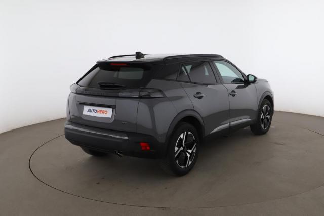 Peugeot 2008 image 2