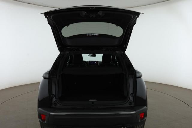 Peugeot 2008 image 3