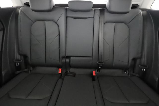 Audi Q3 image 8