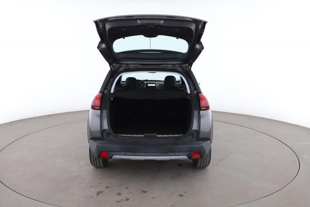 Peugeot 2008 image 7