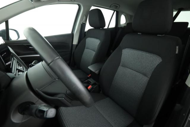Suzuki S-Cross image 2