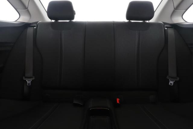 Bmw Serie 2 image 4