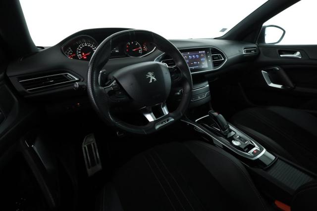 Peugeot 308 image 3