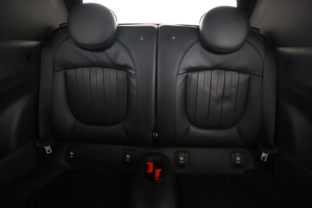 Mini Cabrio image 7