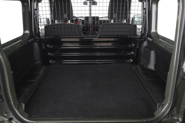 Suzuki Jimny image 2