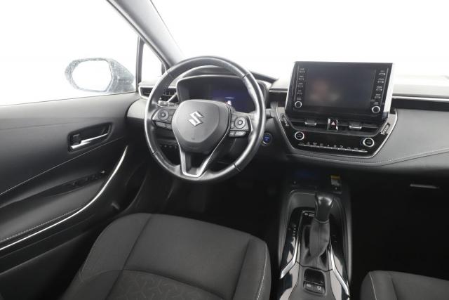 Suzuki Swace image 2