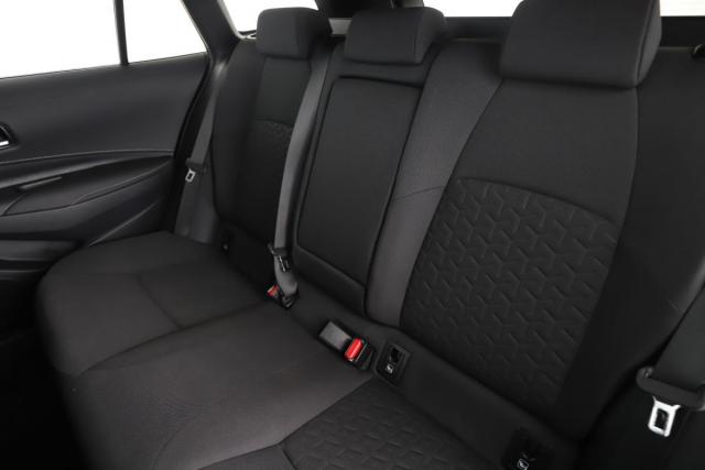 Suzuki Swace image 4