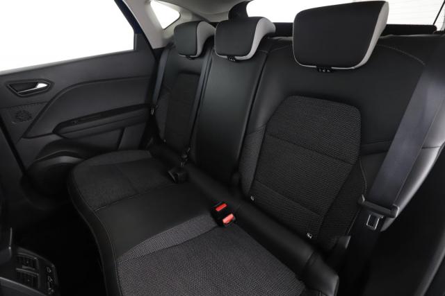 Renault Captur image 2