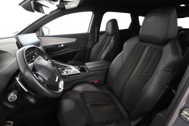 Peugeot 3008 image 2