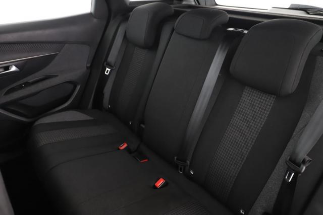 Peugeot 3008 image 1
