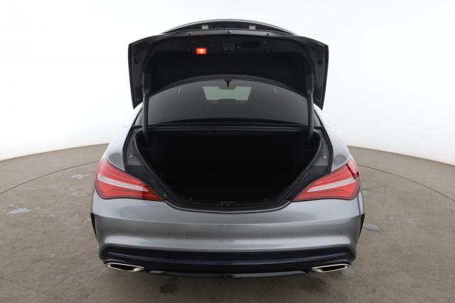 Mercedes Benz Cla image 9