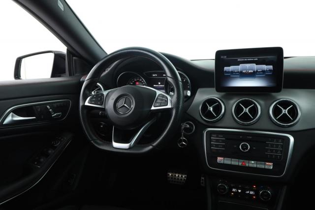Mercedes Benz Cla image 5