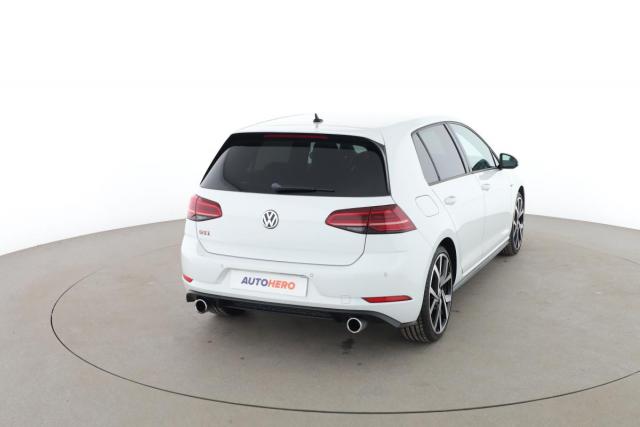 Volkswagen Golf image 4