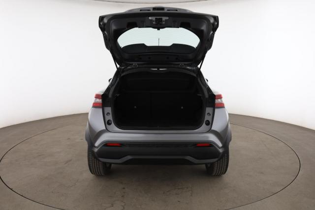 Nissan Juke image 1