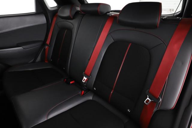 Hyundai Kona image 6