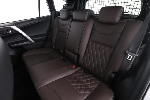 Toyota Rav4 image 5