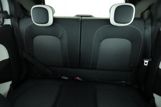 Renault Twingo image 8