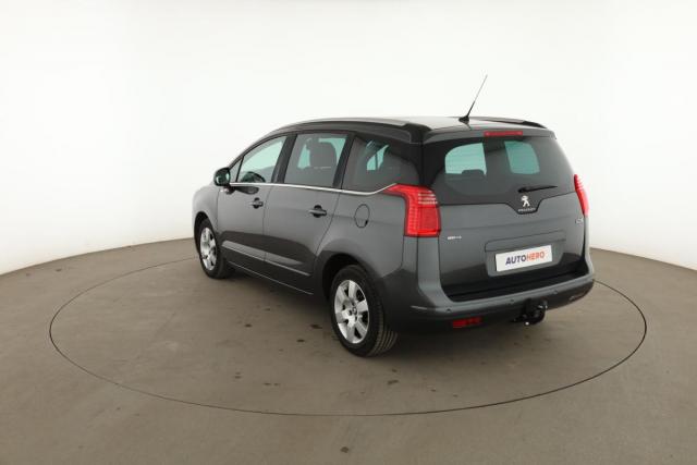 Peugeot 5008 image 5