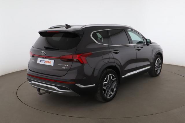 Hyundai Santa Fe image 9