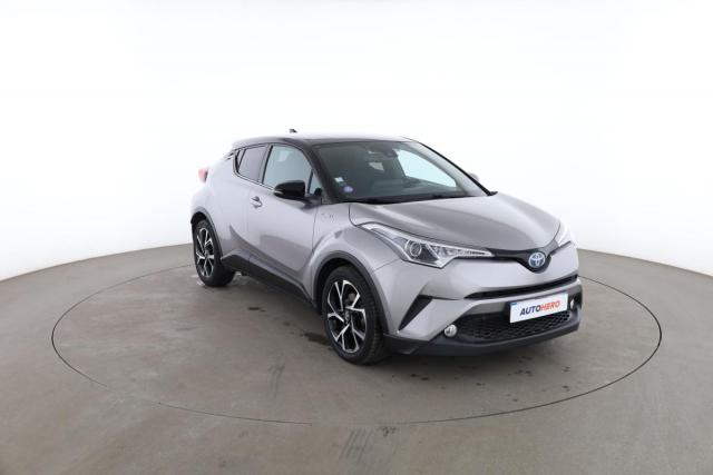 Toyota C-Hr image 9