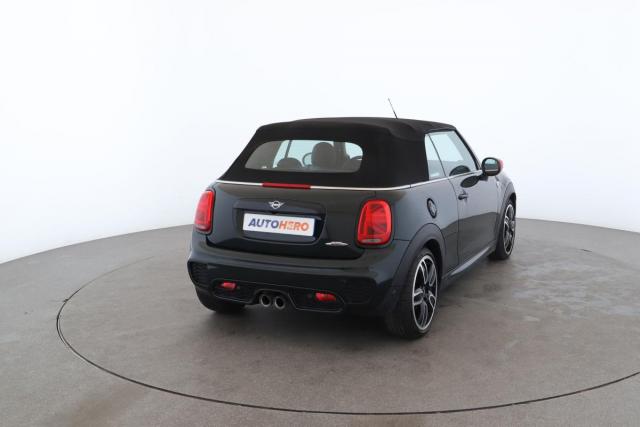 Mini Cabrio image 2