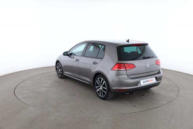 Volkswagen Golf image 8