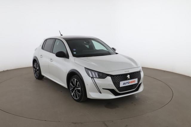 Peugeot 208 image 3