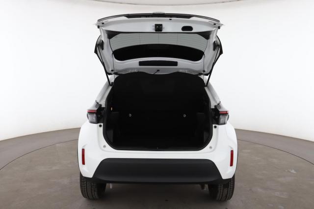 Toyota Yaris Cross image 1