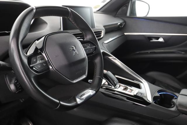 Peugeot 3008 image 9