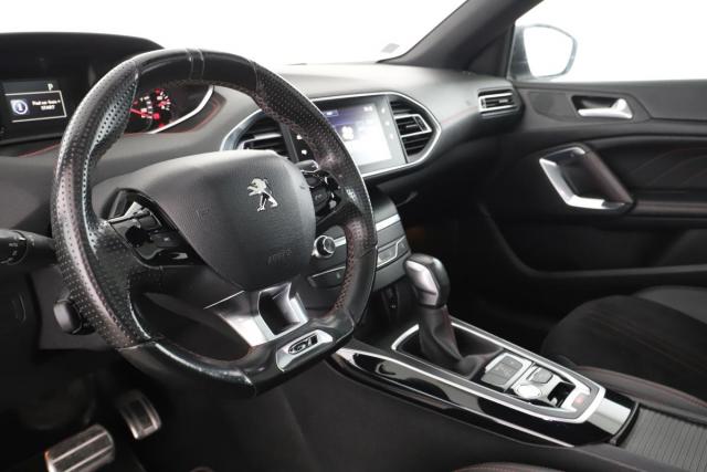 Peugeot 308 image 8