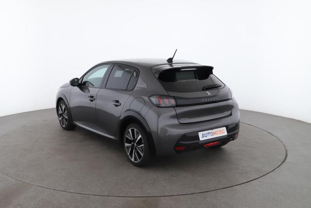 Peugeot 208 image 5