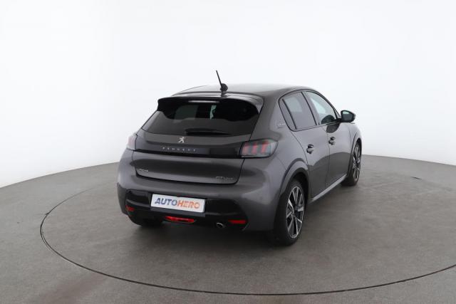 Peugeot 208 image 7