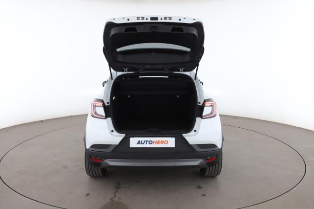 Renault Captur image 9