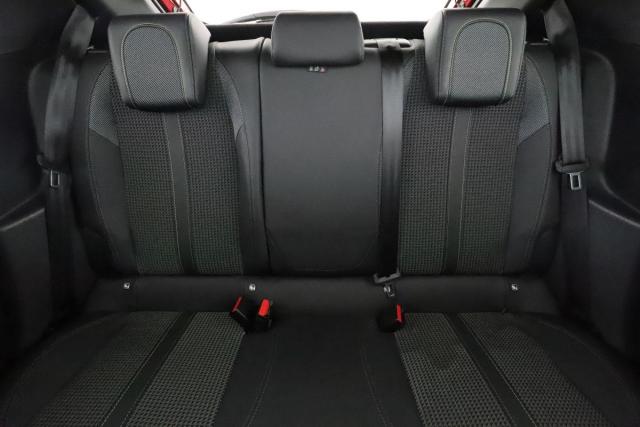Peugeot 208 image 3