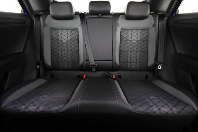 Volkswagen T-Roc image 8