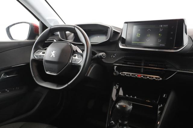Peugeot 208 image 6