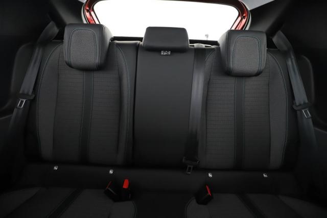 Peugeot 208 image 5