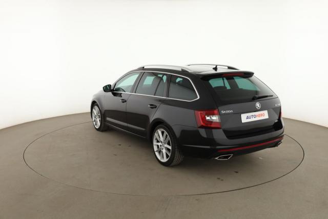 Skoda Octavia image 7