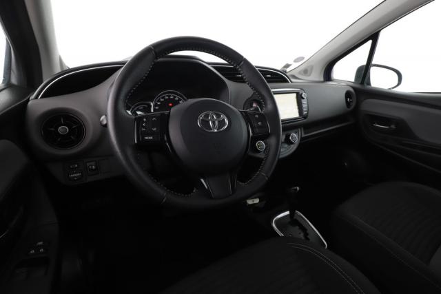 Toyota Yaris image 9