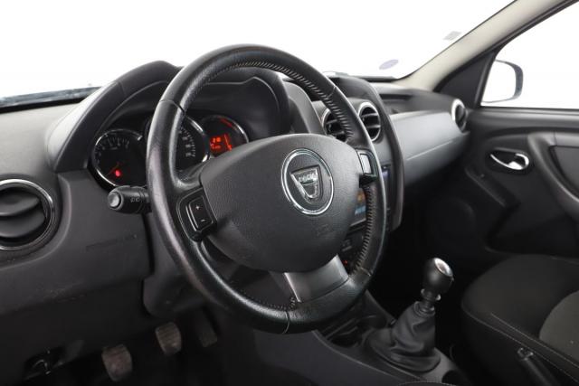 Dacia Duster image 1