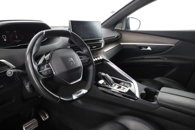 Peugeot 5008 image 1